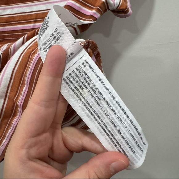 Hollister Striped Polo Crop Baby Tee Medium V-Neck - Picture 5 of 6